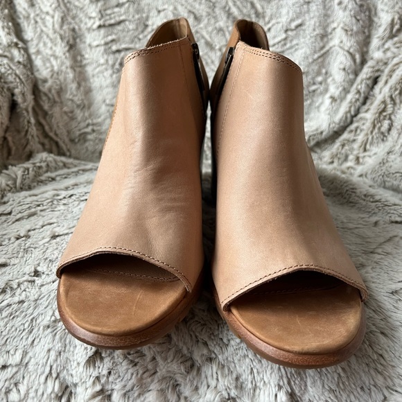 Sorel Nadia Ankle Boot (New!) - Picture 5 of 14